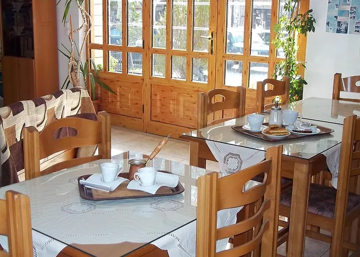 Epikoureios Apollon Pensionat 3*