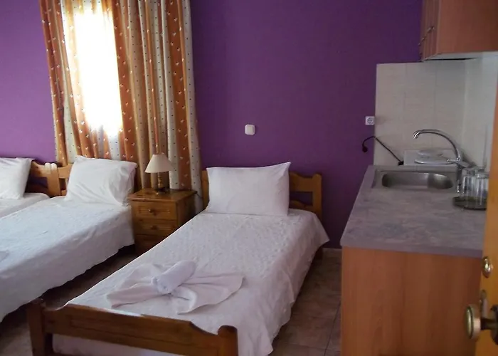 Pensionat Epikoureios Apollon 3*
