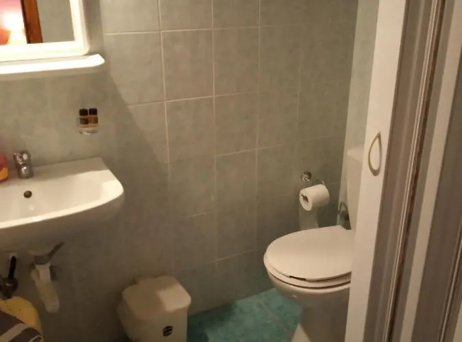 Epikoureios Apollon 3* Andrítsaina